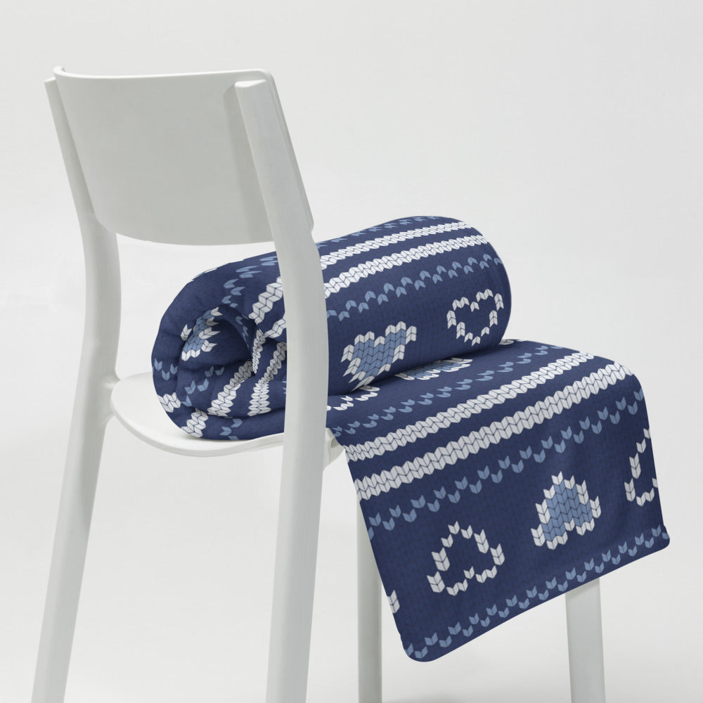 Love Knitted Print Throw Blanket - Blue and White Hearts 50″ × 60″